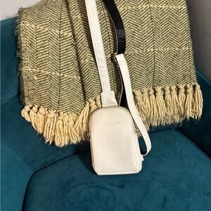 Chic White Crossbody Bag with Adjustable Strap